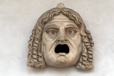 Roma 'da tiyatro maskesi, Diocletian Hamamı