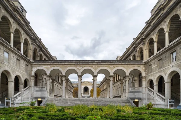 Paris 'teki Hotel Dieu Hastanesi — Stok fotoğraf