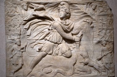 Antik Mitra Heykel ayrıntıları