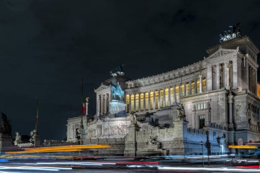Roma 'nın bilinmeyen askeri Vittoriano sarayı gece görüşü