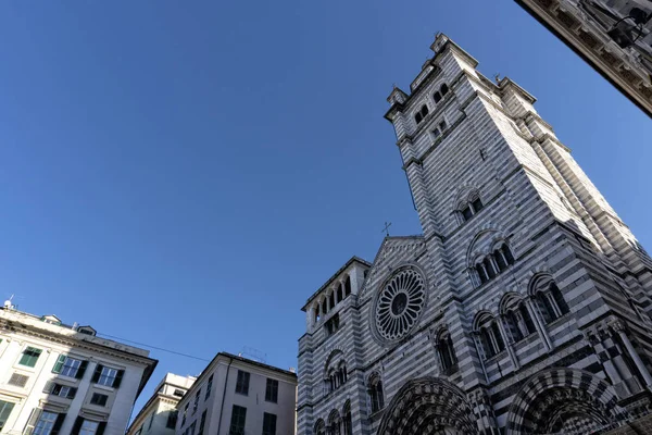 Cúpula catedral de san lorenzo de Génova — Foto de Stock