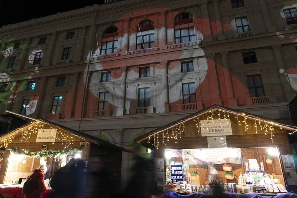 GENOA, ITÁLIA - 22 DE DEZEMBRO DE 2019 - Mercado tradicional de Natal em De Ferrari Place — Fotografia de Stock