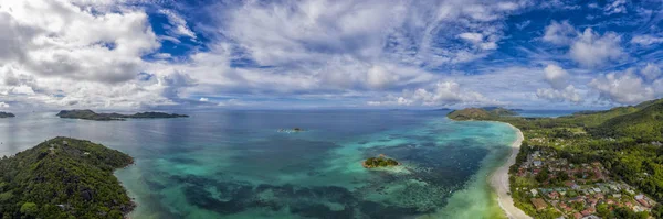 Praslin Adası Seyşeller Cenneti Sahil Hava Aracı Panorama manzarası Anse Volbert — Stok fotoğraf