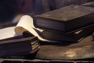 Eski kitap ve parşömen ayrıntıları