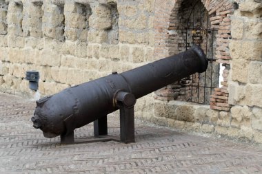 Napoli Kalesi Dell 'ovo topu