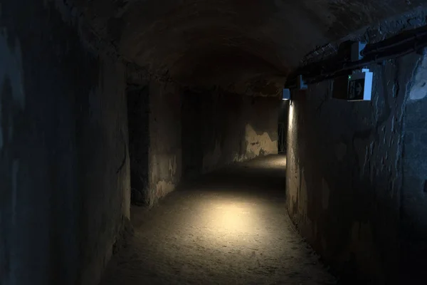 ERCOLANO, ITALY - 2 ФЕВРАЛЯ 2020 - Эрколано Геркуланум древних руин подземных исследований — стоковое фото
