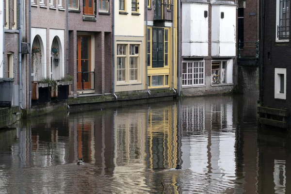 Старые Городские Каналы Амстердама — стоковое фото