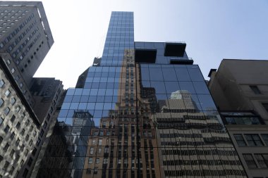 New York Şehri 5. cadde paraşütçüleri