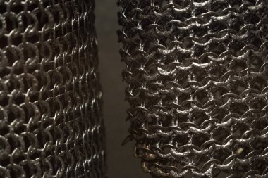 Ortaçağ demir miğferi.