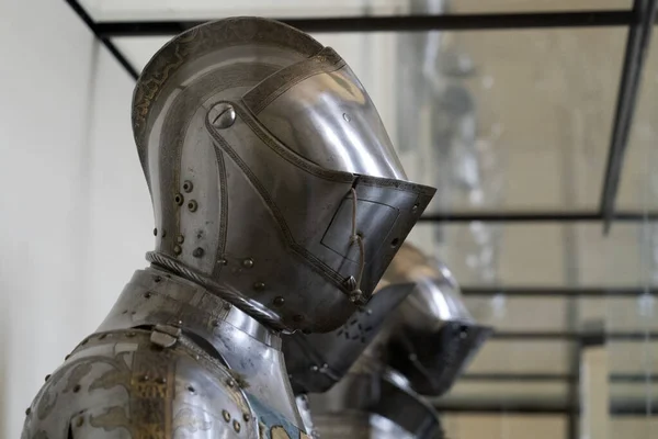 Mittelalterliche Rüstungen Aus Eisen Helm Detail Aus Nächster Nähe — Stockfoto