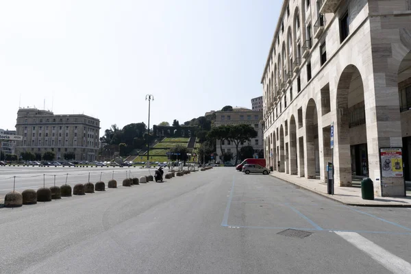 Genoa Talya Nisan 2020 Coronavirüs Yüzünden Şehir Merkezindeki Sokaklar Çöl — Stok fotoğraf