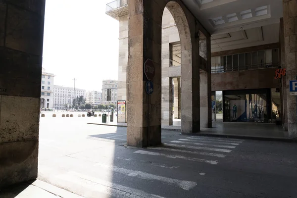Genoa Italië April 2020 Downtown Straten Zijn Woestijn Als Gevolg — Stockfoto