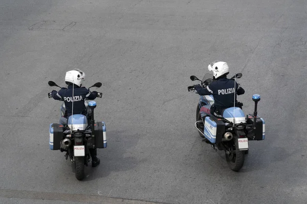 Женоа Италия Апреля 2020 Года Полицейский Контроль Время Коронавирусного Ковидового — стоковое фото