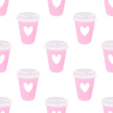 Kalp desenli pembe kahve fincanı