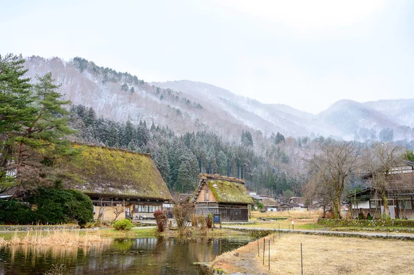 Shirakawago pueblo histórico — Foto de Stock