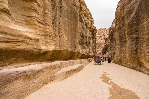 Siq Boğazı 'ndan Taş Şehir' e Petra, Ürdün 