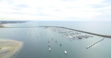 Plajın havadan görünüşü