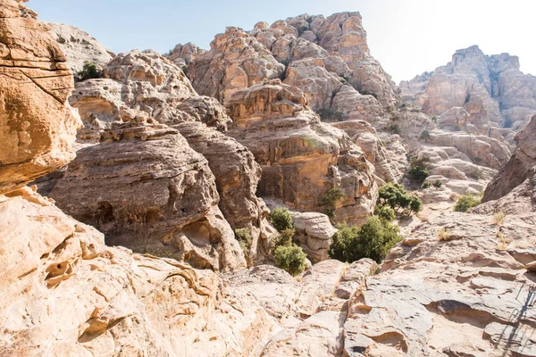 Formações rochosas em torno de Petra, Jordânia — Fotografia de Stock