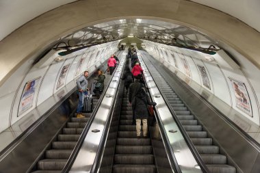 Prag metro giriş