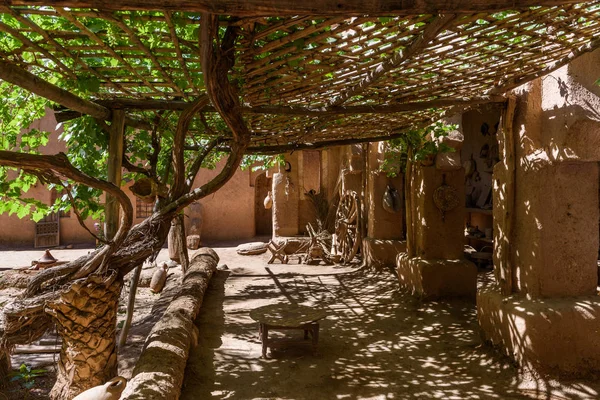 Amridil、モロッコのカスバの豪華な庭 — ストック写真