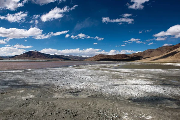 Lago Tso Kar em Ladakh, Índia — Fotografia de Stock