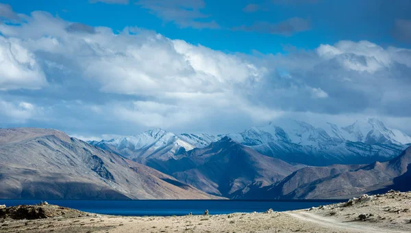 Jezioro Tso Moriri, Ladakh, Indie — Zdjęcie stockowe