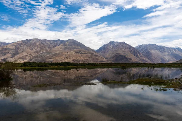 Nubra Vadisi manzarası, Ladakh, Hindistan — Stok fotoğraf