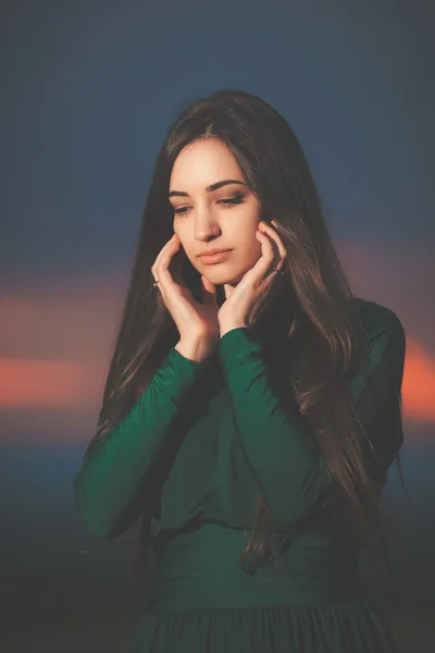 Portrait Beautiful Young Woman Long Green Dress Sunset Background Brunette — Stock Photo, Image