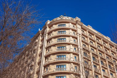 Şymkent, Kazakistan, 02.19.2020, Rixos otel binasının ön cephesi.