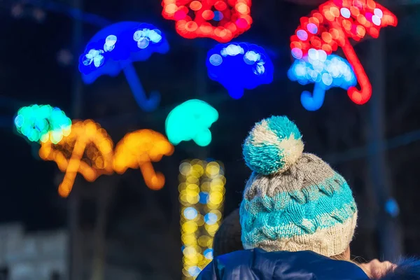 Winter Hat Pompom Head Background Illumination City Blue White Knitted — Stock Photo, Image