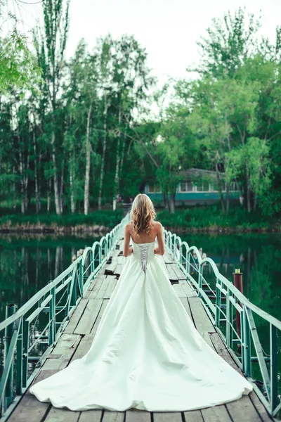 Girl Wedding Dress Long Train Back Old Bridge Lake Woman — Stock Photo, Image