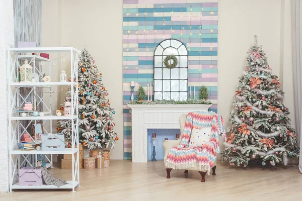 Room Christmas Decoration Pink Blue White Tones Chair Fireplace Christmas Royalty Free Stock Images