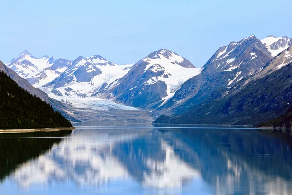 Gletscher in der Gletscherbucht alaska — Stockfoto