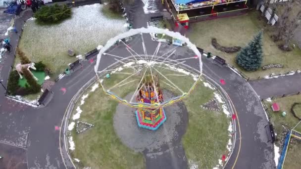 Aerial view of Gagarin Park and amusement park near Victory Park Pobedy in Saint Petersburg, Russia — Stock Video