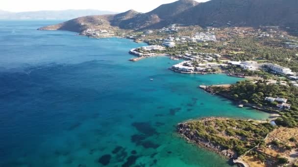 Flygfoto över Elouda, ön Kreta, Grekland — Stockvideo