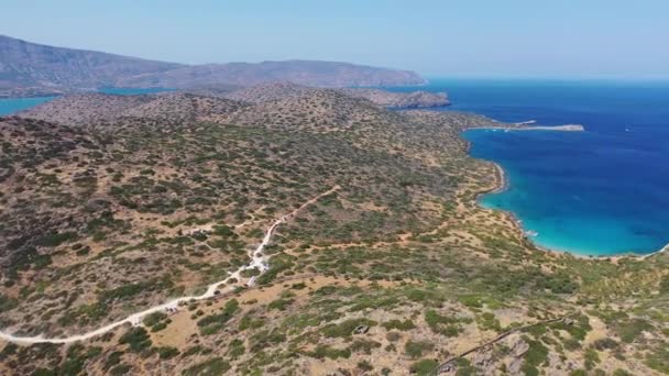 Vista aérea de la isla de Kalydon, Creta, Grecia — Vídeo de stock