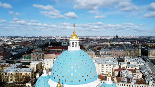 Αεροφωτογραφία του Καθεδρικού Ναού Trinity Ορθόδοξη εκκλησία, Αγία Πετρούπολη, Ρωσία — Φωτογραφία Αρχείου