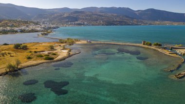 Yunanistan 'ın Girit kentindeki Spinalonga Adası' nın hava manzarası