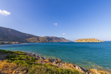 Yunanistan 'ın Girit kentindeki Spinalonga Adası' nın hava manzarası