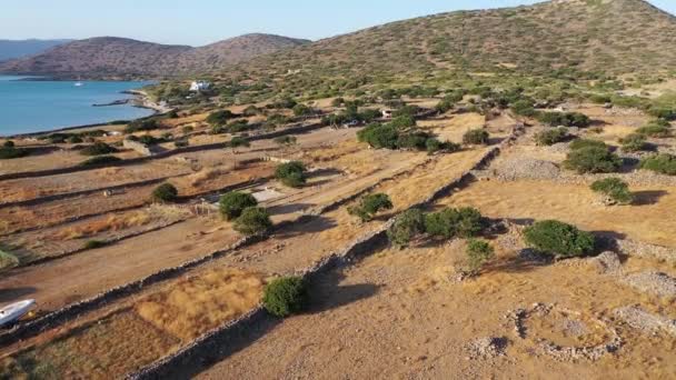 Vue aérienne de l'île de Kalydon, Crète, Grèce — Video