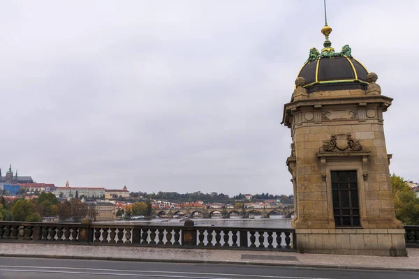 Panorama der Legii-Brücke in Prag, Tschechische Republik — Stockfoto