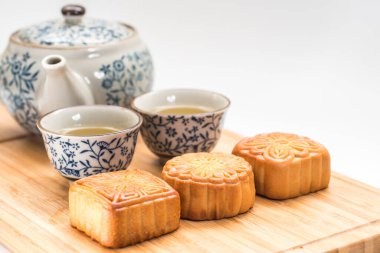 Sonbahar Festivali için lezzetli ay pastası.