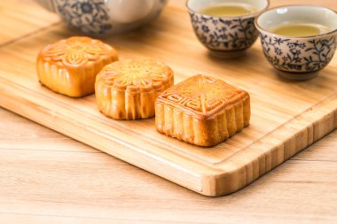 Sonbahar Festivali için lezzetli ay pastası.