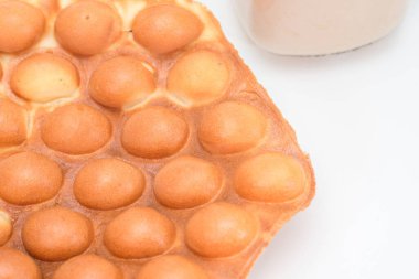 Geleneksel Hong Kong waffle 'ı fırından yumuşak ve çıtır çıtır, Hong Kong yumurtası, yumurtalı börek
