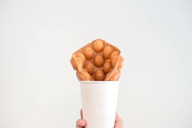 Geleneksel Hong Kong waffle 'ı fırından yumuşak ve çıtır çıtır, Hong Kong yumurtası, yumurtalı börek