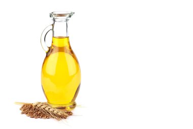 Beyaz arka plan üzerinde izole buğday tohumu yağı