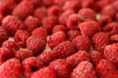 Olgun ahududu tam kare