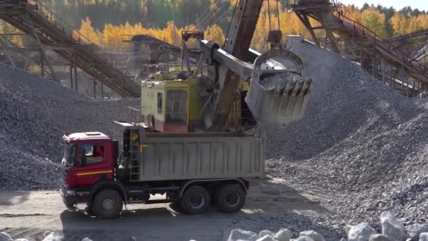 Région Tcheliabinsk Russie Novembre 2019 Camion Marche Arrière Une Pelle — Video