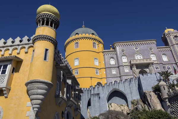 Pena nationalpalast - sintra bei lisbon - portugal — Stockfoto