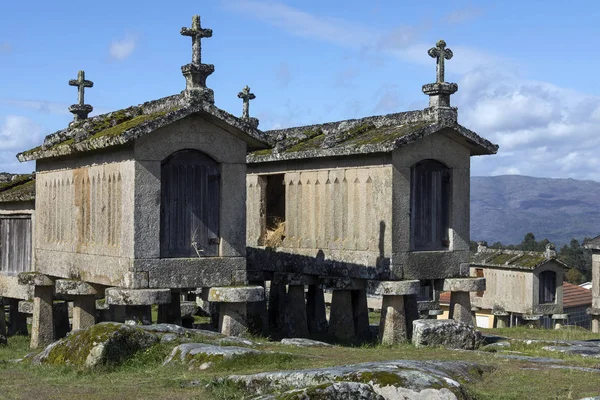 Vieux greniers à Lindoso - Portugal — Photo